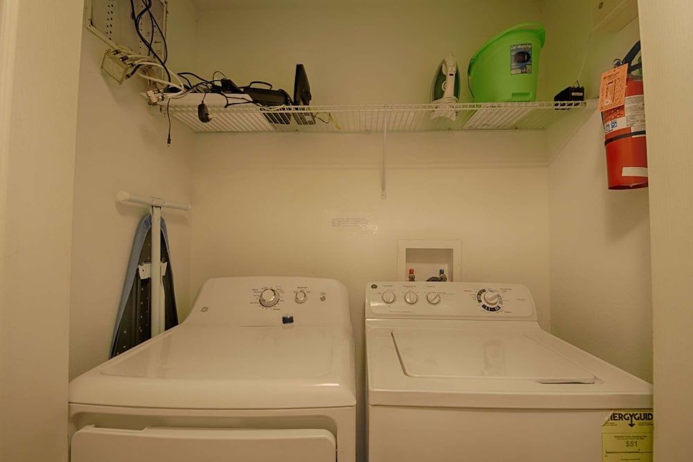 Paradise Palms by PRP Apartment (3085 Paradise Palms) 18