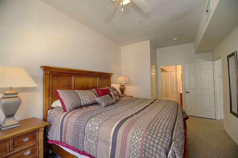 Seven Dwarves by PRP Apartment (4562 Seven Dwarfs) 5