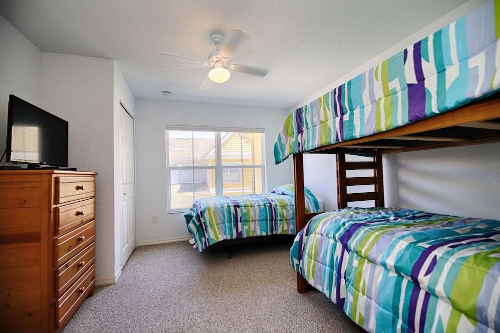 Seven Dwarves by PRP Apartment (4562 Seven Dwarfs) 6