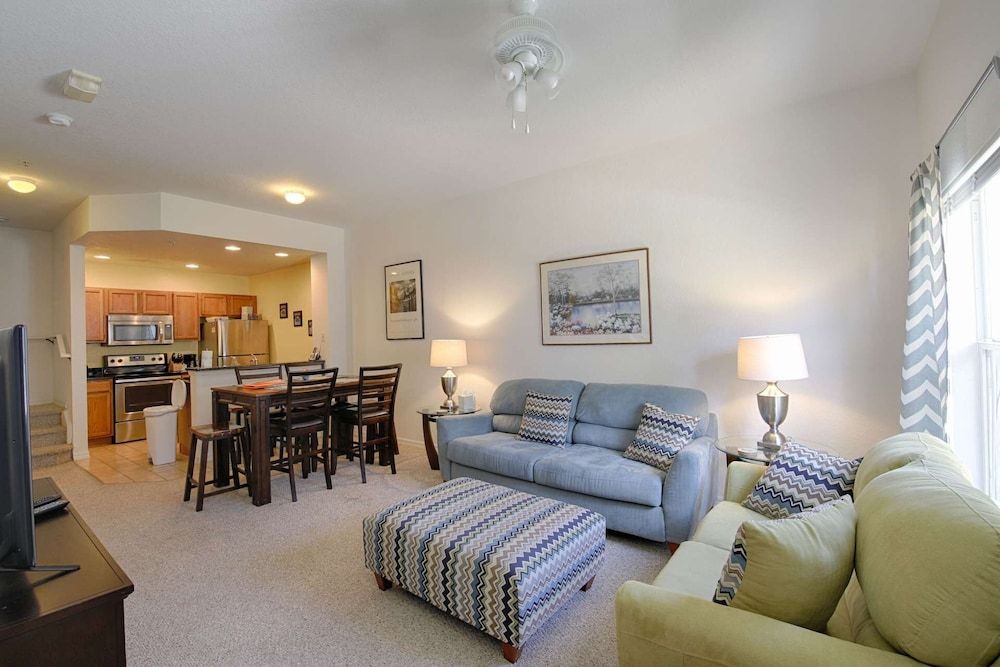 Seven Dwarves by PRP Apartment (4562 Seven Dwarfs) 12