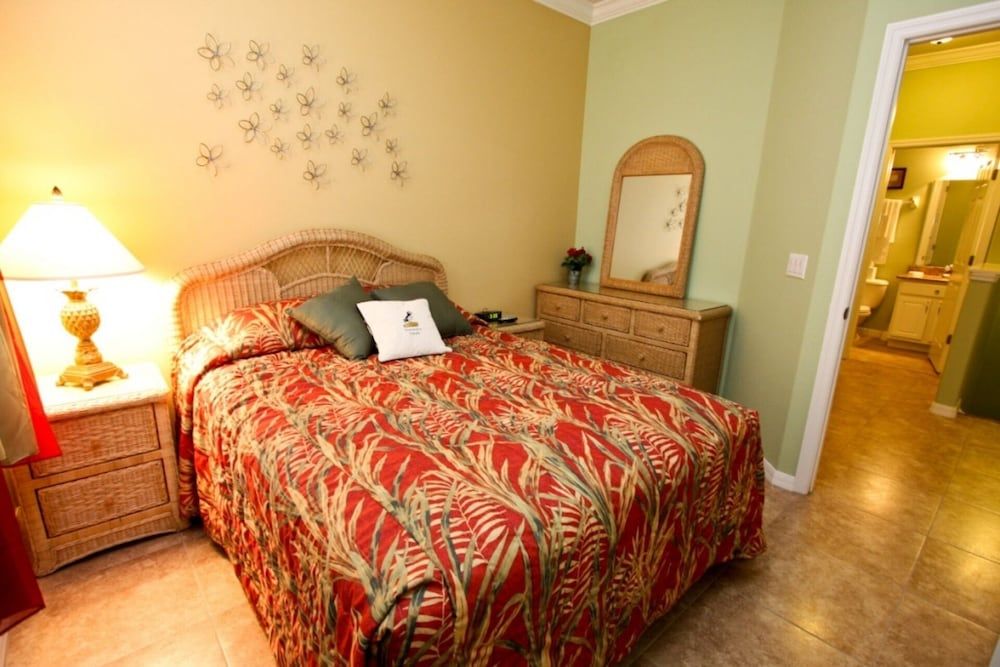 Oakwater by PRP Condo (2809 O) 4