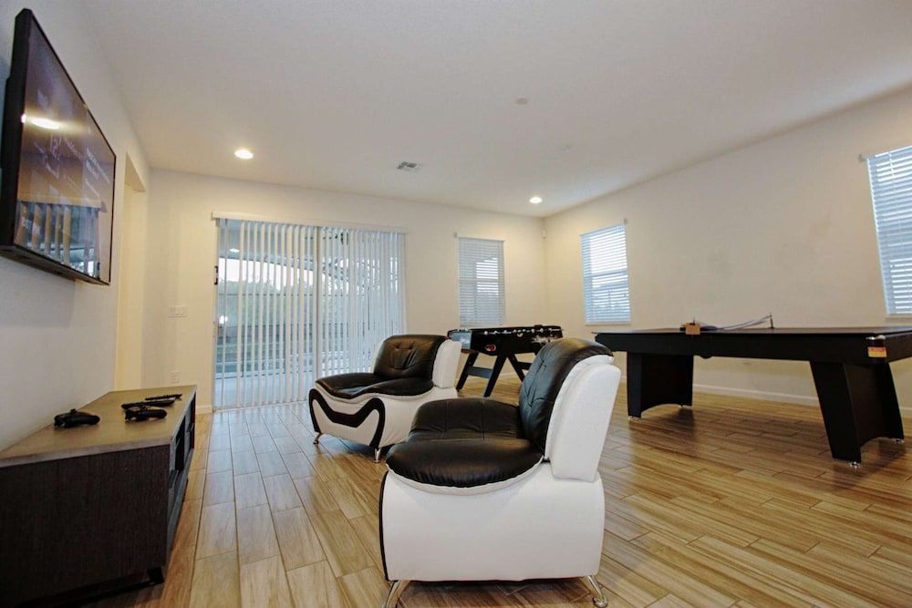 Sonoma by PRP House (3941 Sonoma) 28