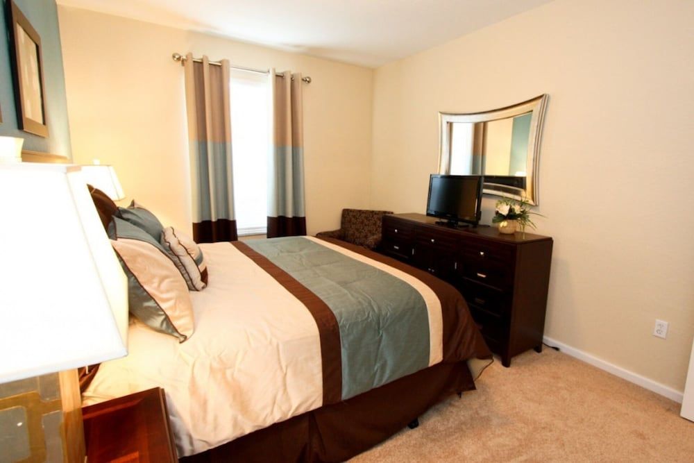 Windsor Hills by PRP Condo (7664 Windsor Hills) 2