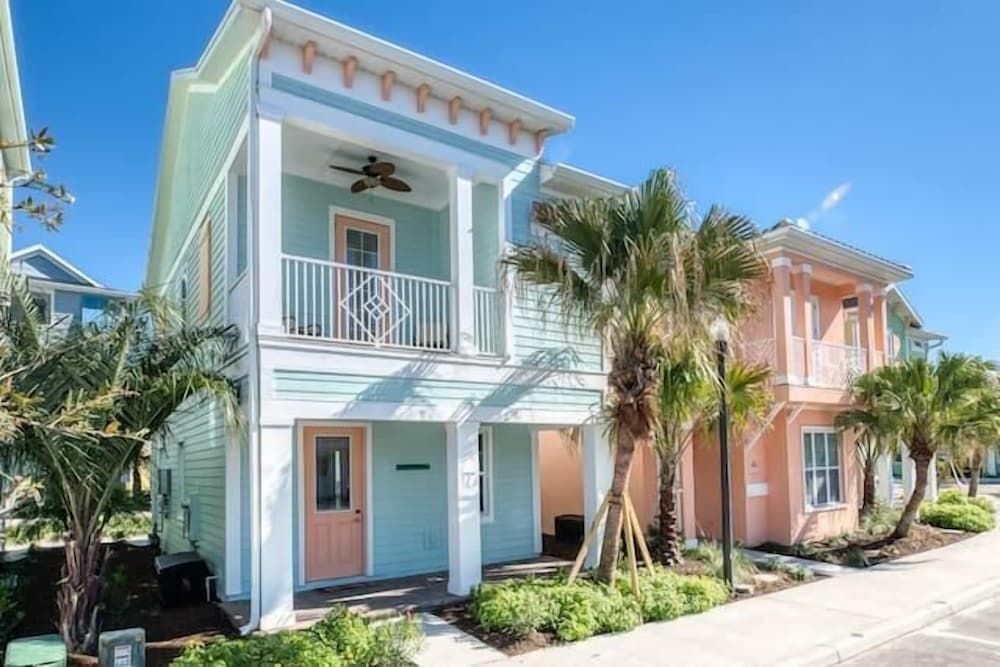 undefined Midnight Sunset at Margaritaville Resort 4