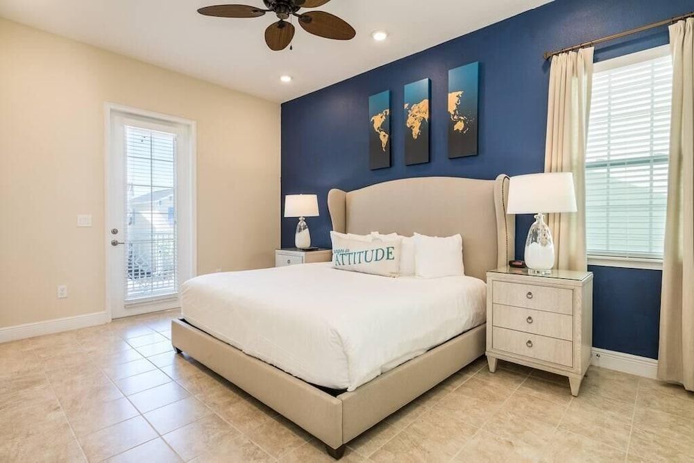 undefined Midnight Sunset at Margaritaville Resort 9