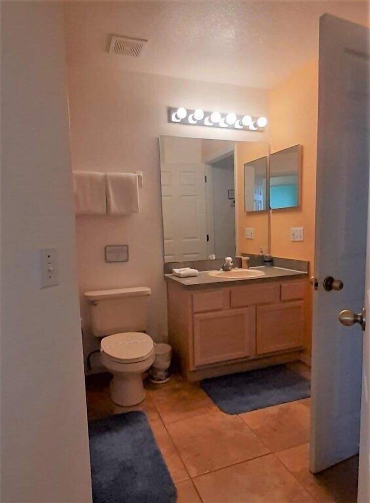 Private Pool Home-popular Resort Near Disney! House (Private Pool Home-Popular Resort near) 13