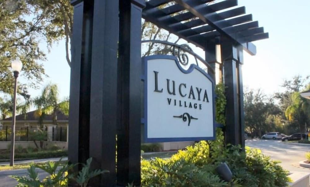 undefined Lucaya 4 Bedrooms 3 Baths Townhome With Central Kitchen