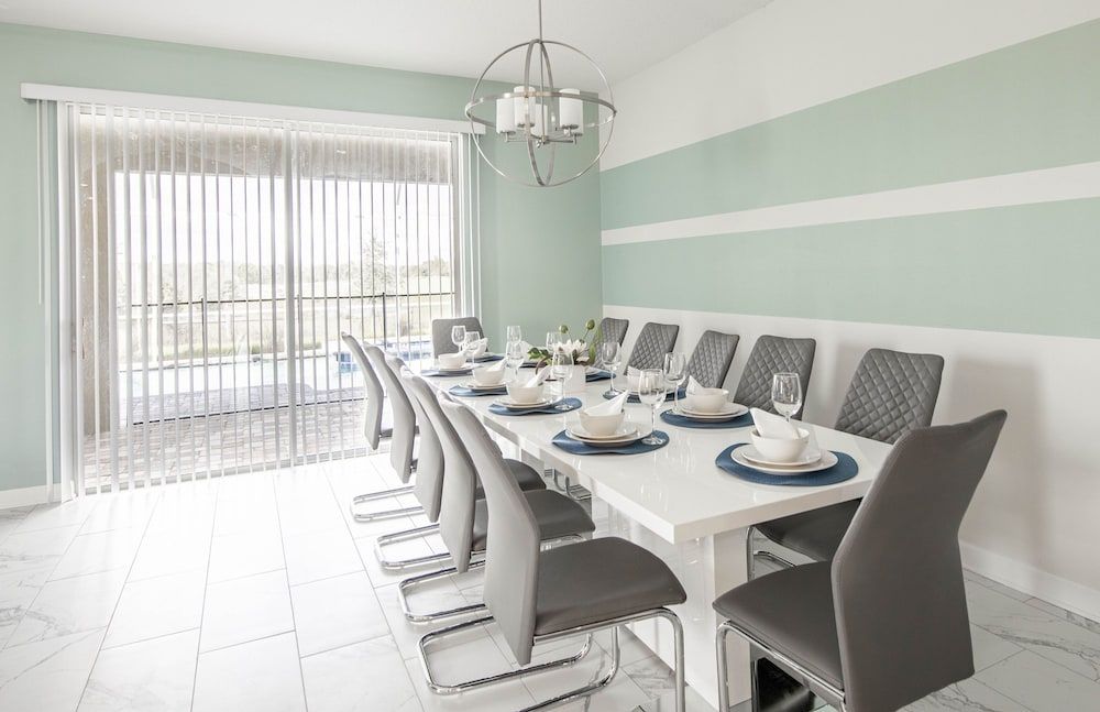 undefined Spacious Vacation Home With Private Pool Game Room Near Disney 5