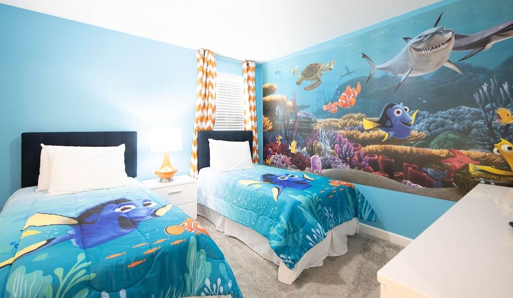 undefined Spacious Vacation Home With Private Pool Game Room Near Disney 7