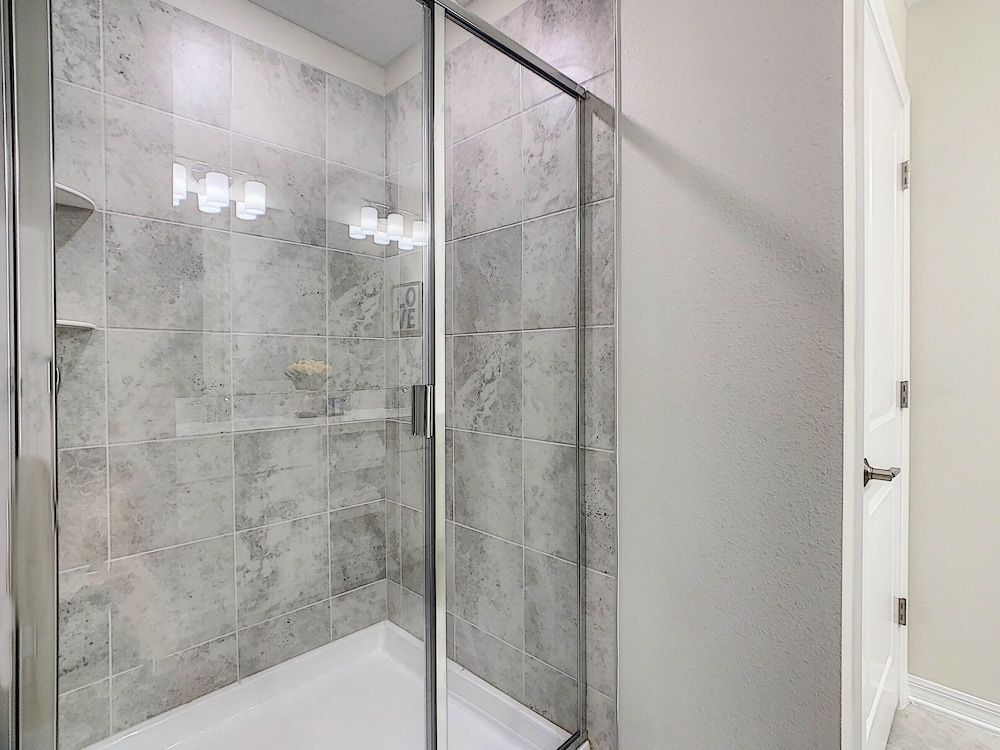 undefined Water Slidelazy Riverfoosball5mi to Disney! 6