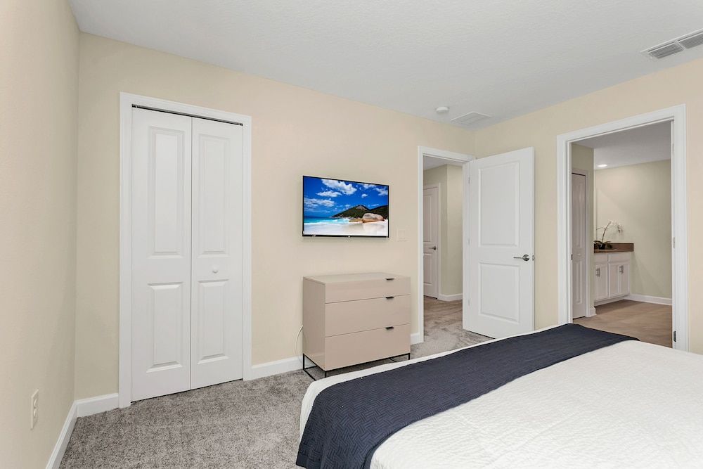 Must SEE Villa! Private Poolthemed Roomstheater! House (Multiple Bedrooms) 24