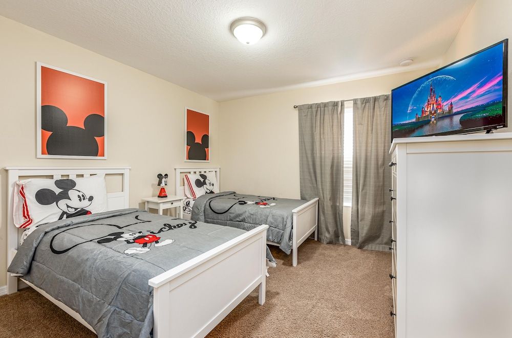Townhome, 4 Bedrooms