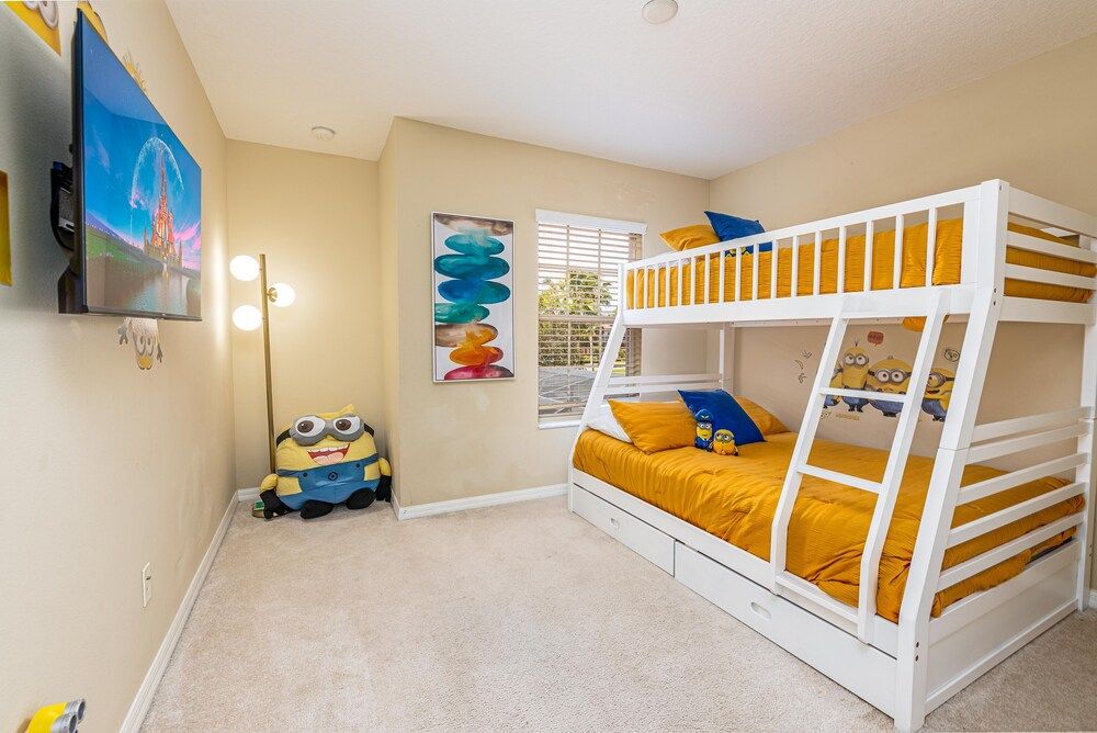 Stunning TownHome With Private Pool close to Disney by RedAwning Townhome, 4 Bedrooms 2