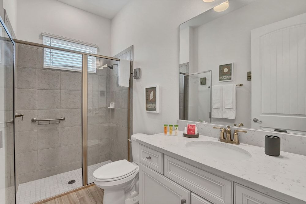 Tropical Retreat in Margaritaville W/bonus Room! Cottage (3 Bedrooms) 13