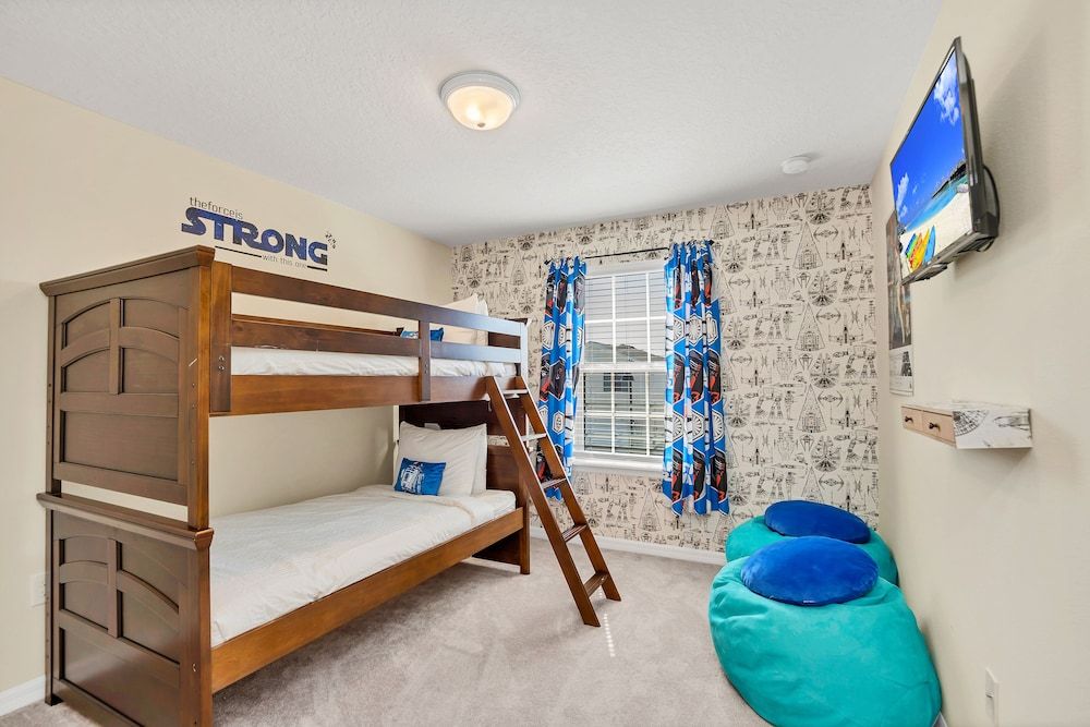 undefined 8957 Zurich Lane 7