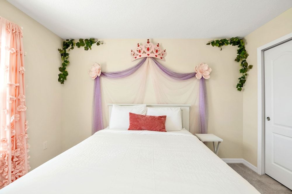 undefined 8957 Zurich Lane 8