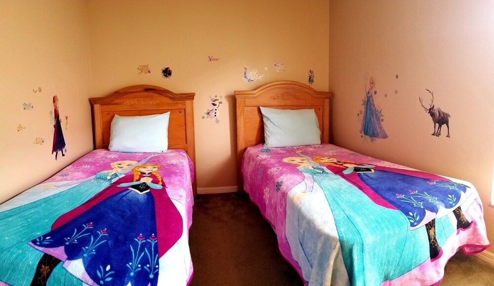 undefined Lkb4705aw 4 Bedroom Villa in Lake Berkley 9