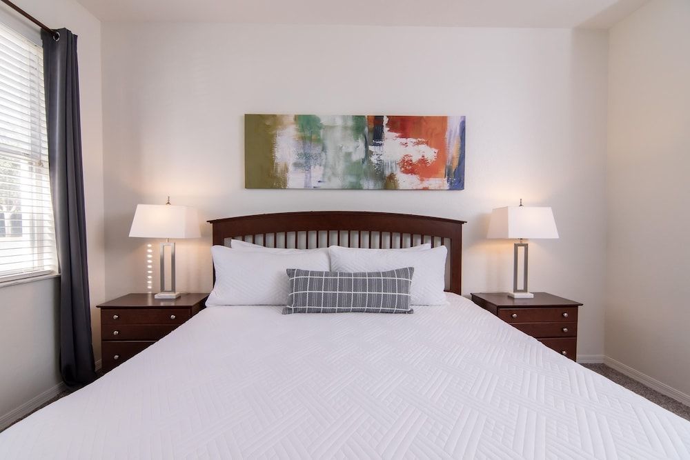 Venetian Beauty House (Venetian Bay Community, pools, spa, b) 3