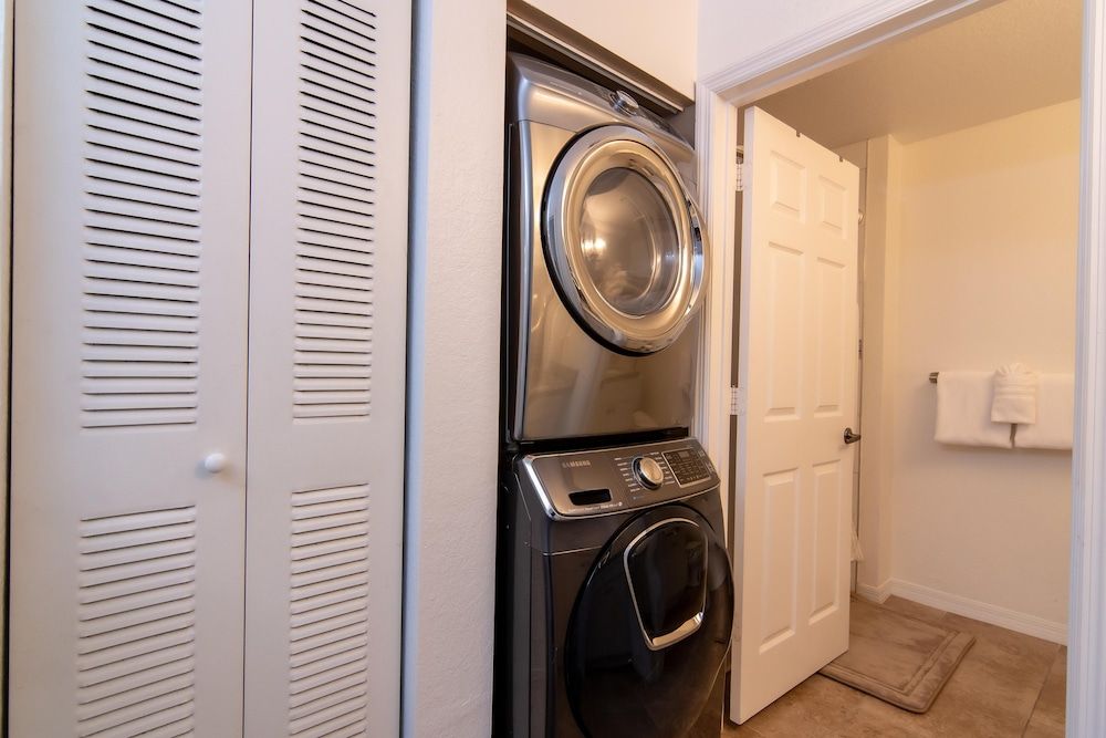 Venetian Beauty House (Venetian Bay Community, pools, spa, b) 50