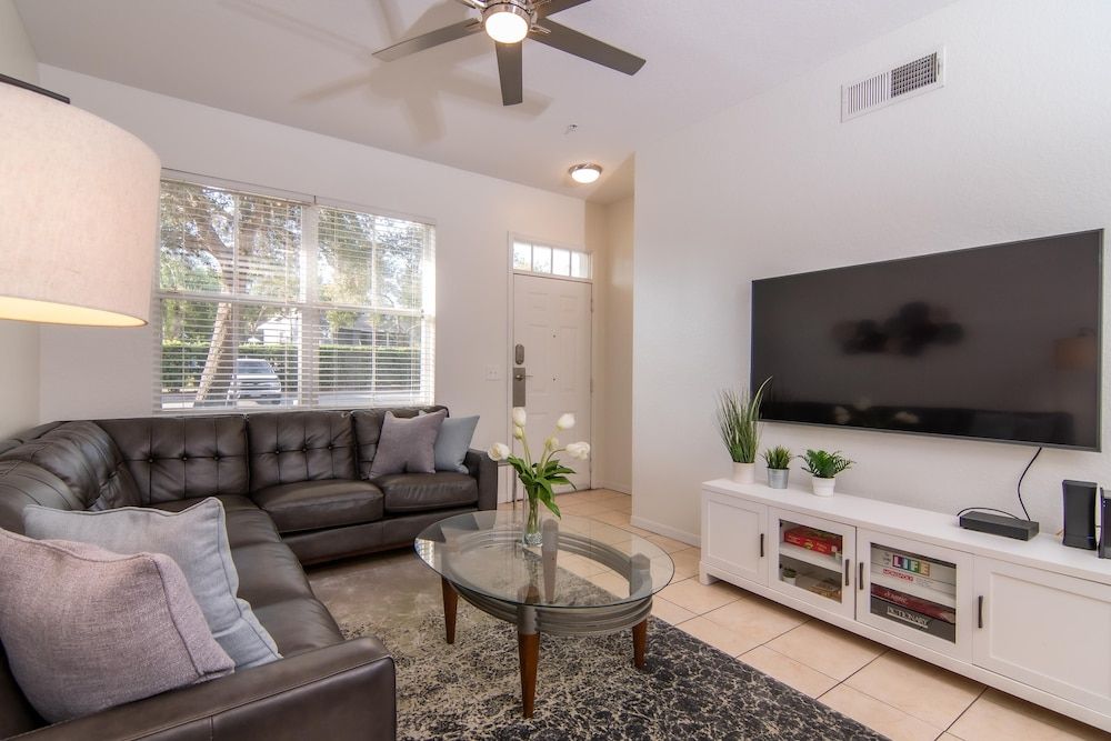 Venetian Beauty House (Venetian Bay Community, pools, spa, b) 22