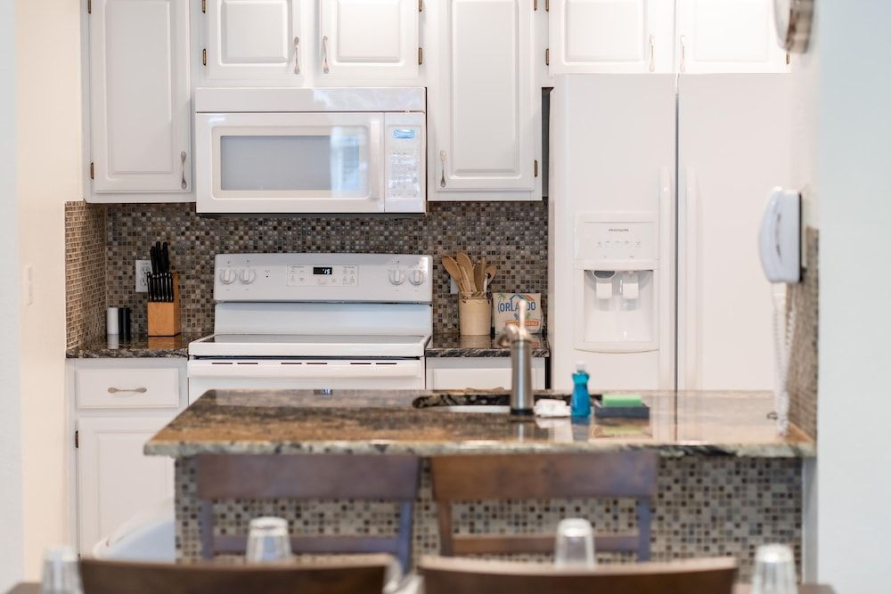 undefined Venetian Beauty 10