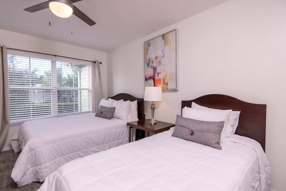 Venetian Beauty House (Venetian Bay Community, pools, spa, b) 9