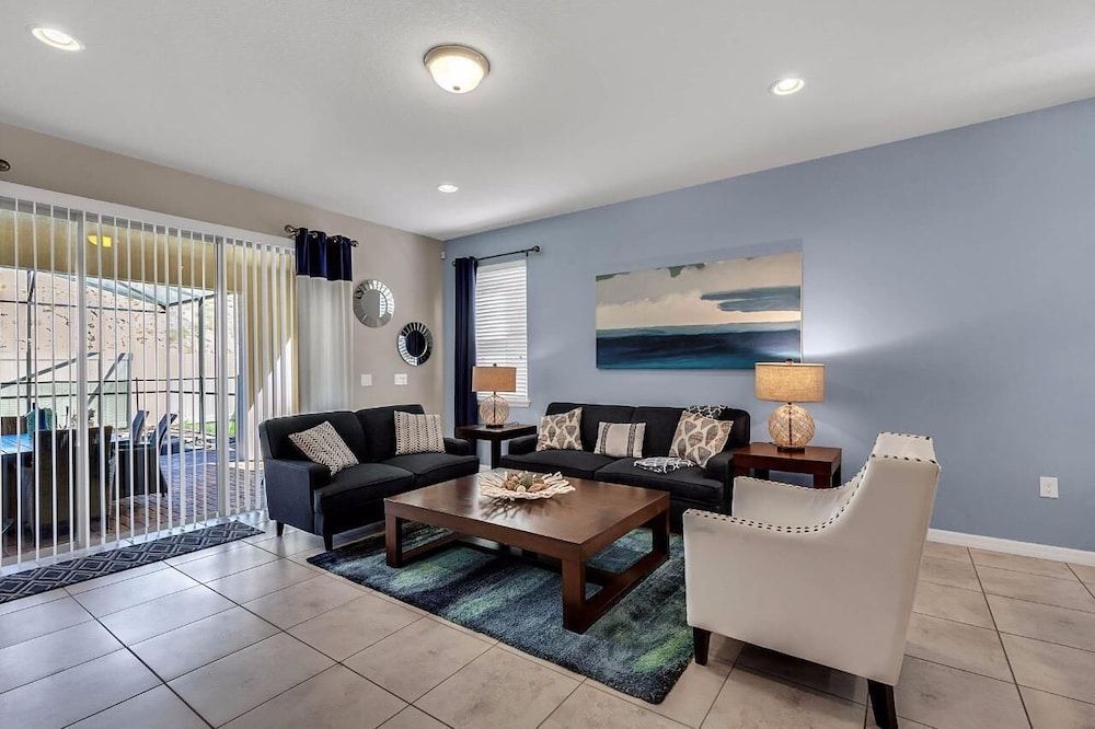 Luxurious Vacation Home With Private Pool!!! House (Luxurious vacation home with private ) 13