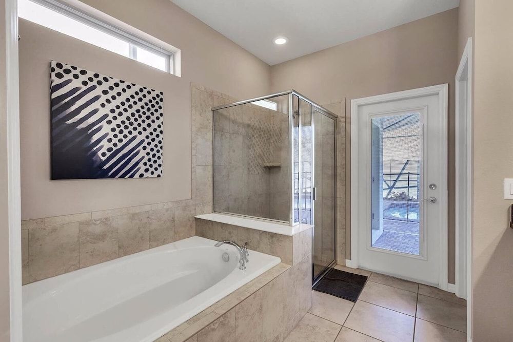 undefined Luxurious Vacation Home With Private Pool!!! 7