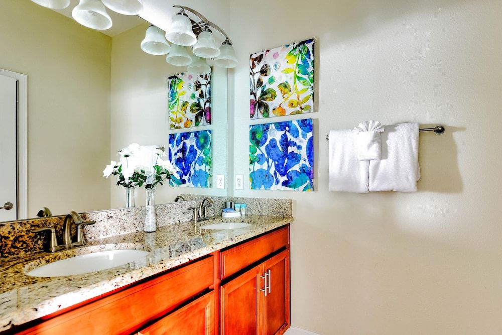 Sunnyside Villa House (Storey Lake Resort all amenities incl) 17