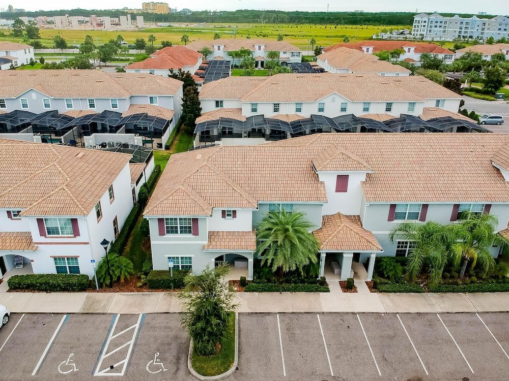 Sunnyside Villa House (Storey Lake Resort all amenities incl) 14