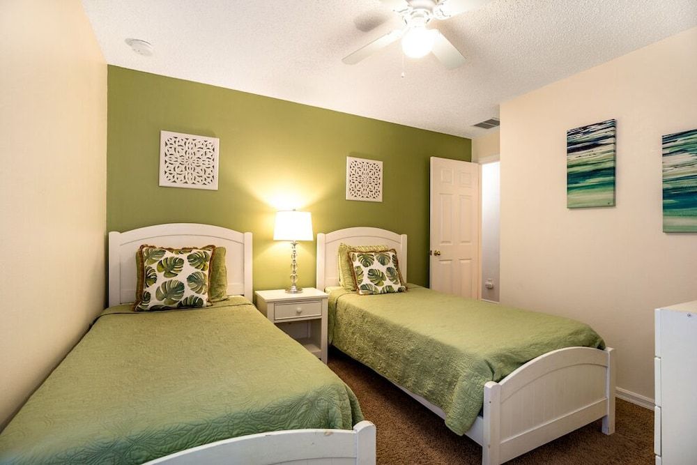 undefined Jasmine 4 Bedrooms 6