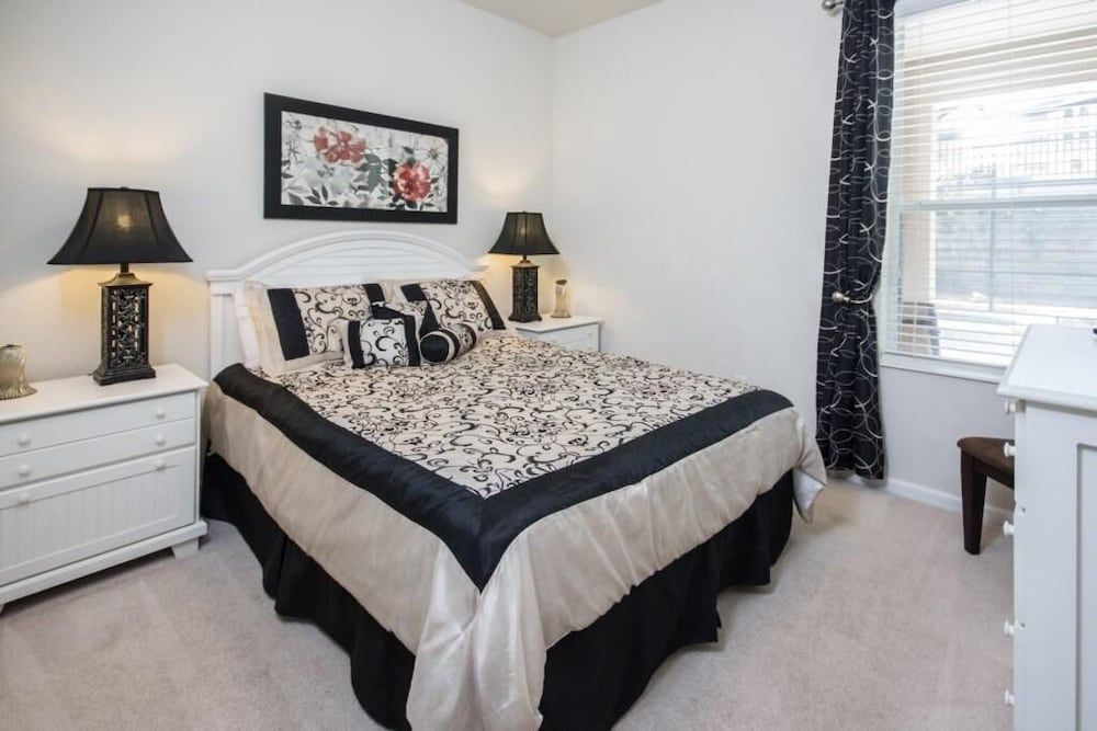 undefined Mark's Windsor Hills Vacation Home 7