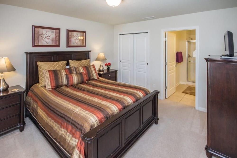 Mark's Windsor Hills Vacation Home House, Multiple Beds (Mark's Windsor Hills Vacation Home) 10