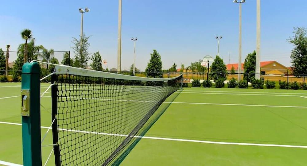 Mark's Windsor Hills Vacation Home House, Multiple Beds (Mark's Windsor Hills Vacation Home)