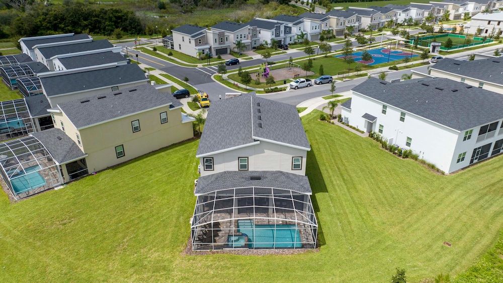 undefined 901 OC - Champions Gate - 8 Bed Single Family 4