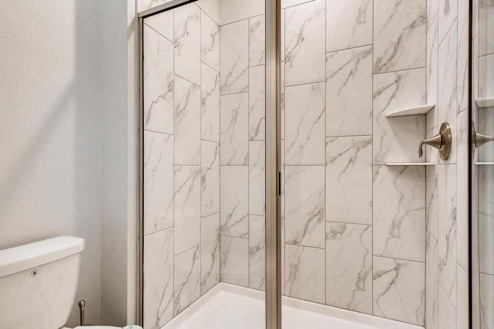 2859 BD - Grand Luxury Villa With a Sparkling Pool House, Multiple Beds (2859 BD - Grand Luxury Villa with a S) 9