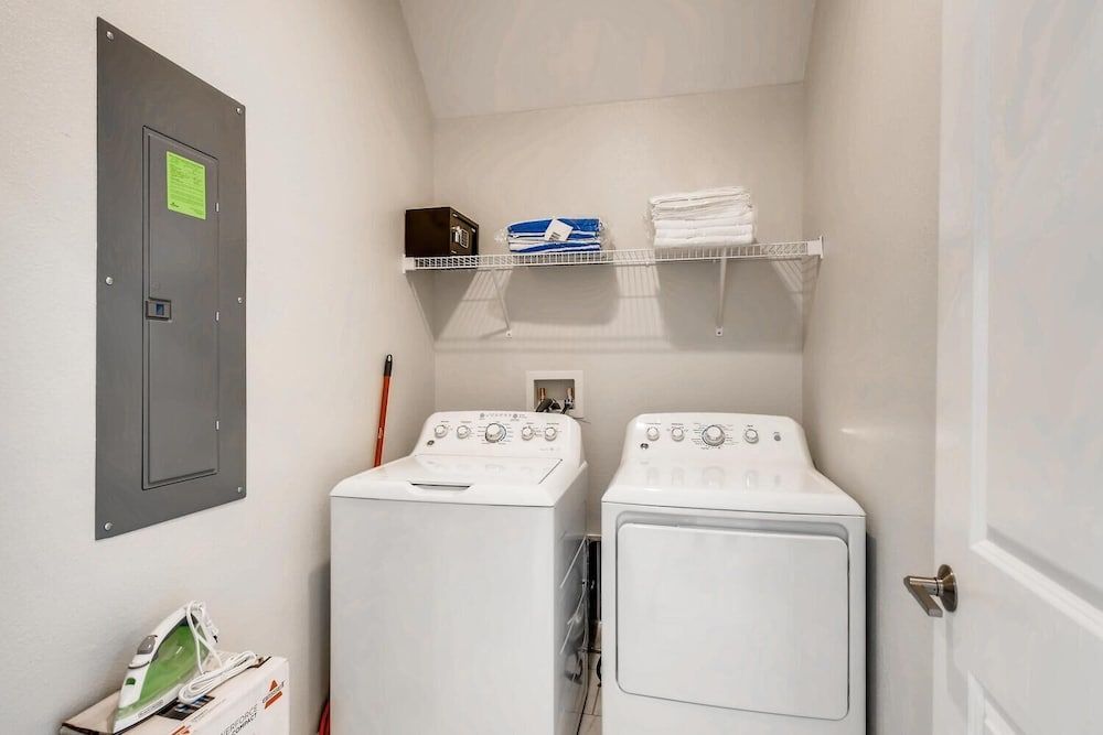 2859 BD - Grand Luxury Villa With a Sparkling Pool House, Multiple Beds (2859 BD - Grand Luxury Villa with a S) 17