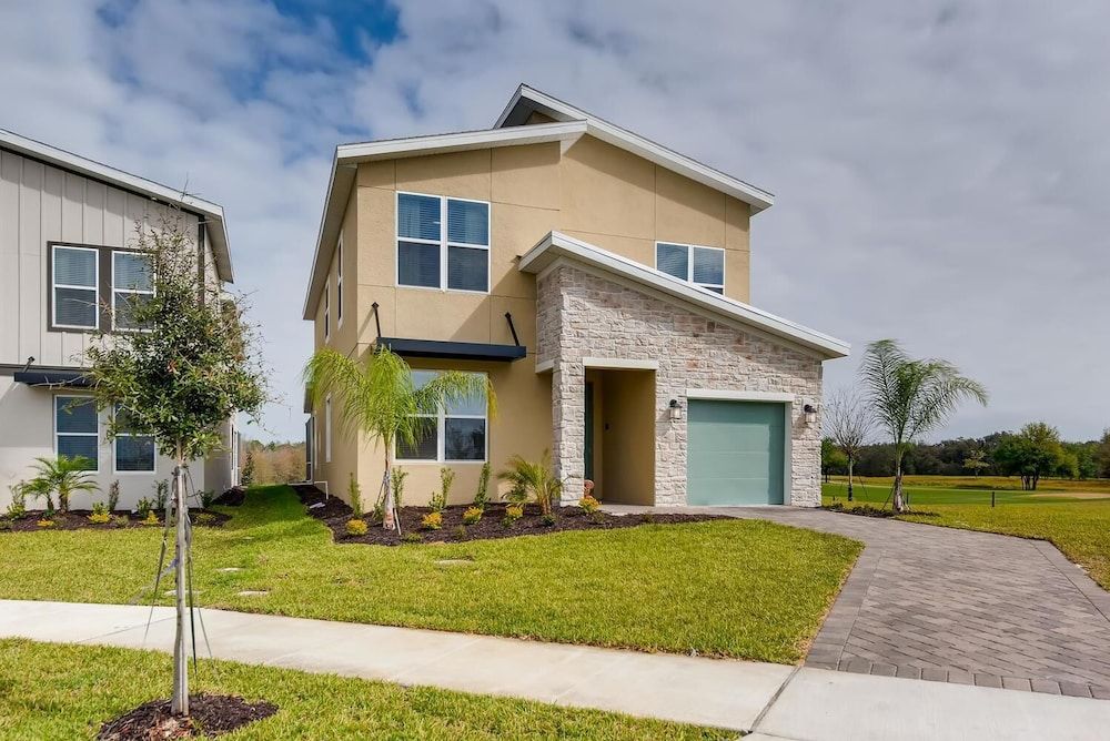 undefined 8923 CC - Fabulous 5BR Single Family: Sleeps 12 - Private Pool -