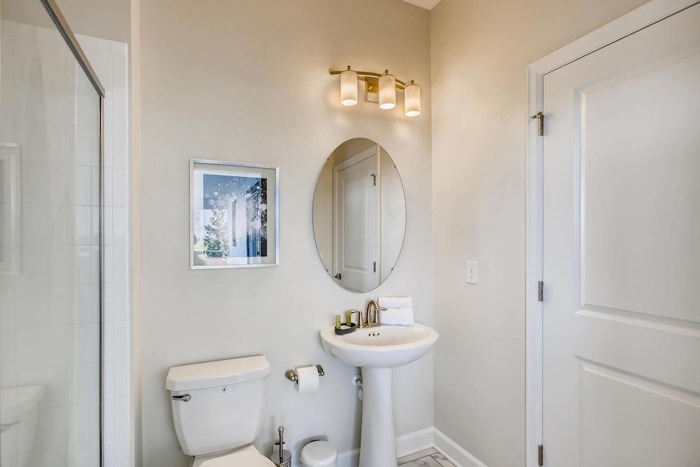 8908 CC - 6BR Luxury Home: Private Pool House, Multiple Beds (8908 CC - 6BR Luxury Home: Private Po) 13