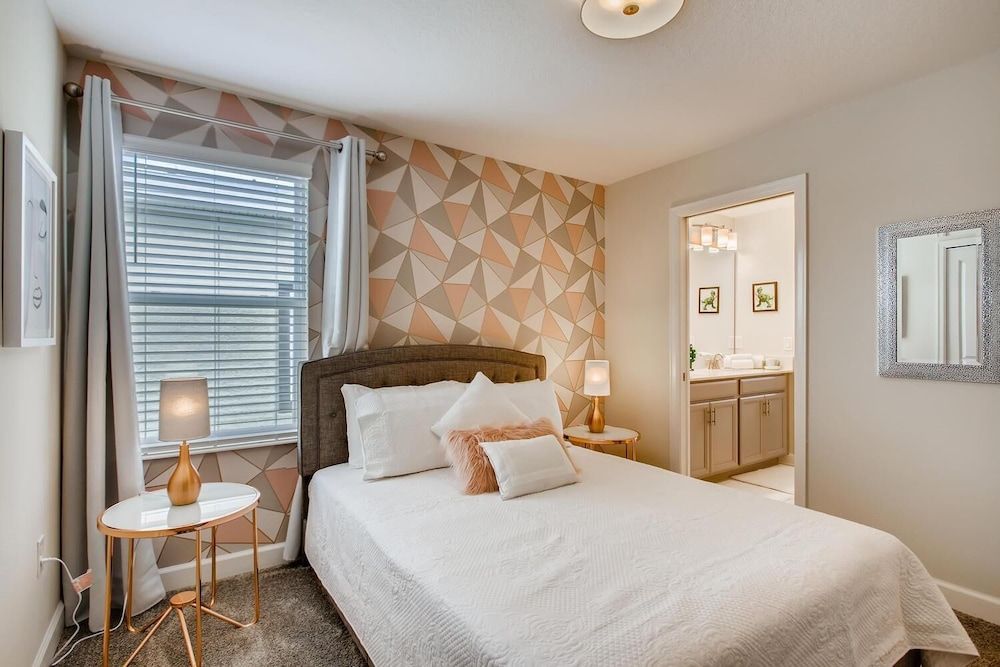 8908 CC - 6BR Luxury Home: Private Pool House, Multiple Beds (8908 CC - 6BR Luxury Home: Private Po) 8