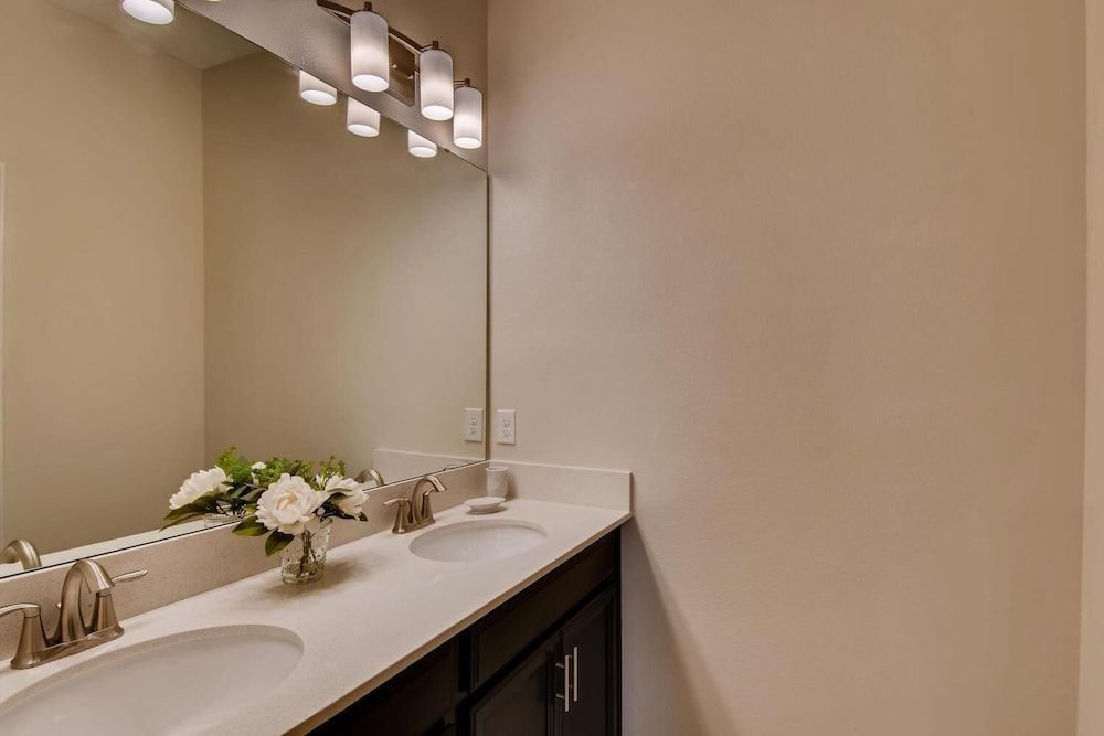 1552 MC - Vibrant Villa: Pools & Magic 6bds House, Multiple Beds (1552 MC - Vibrant Villa: Pools & Magi) 10