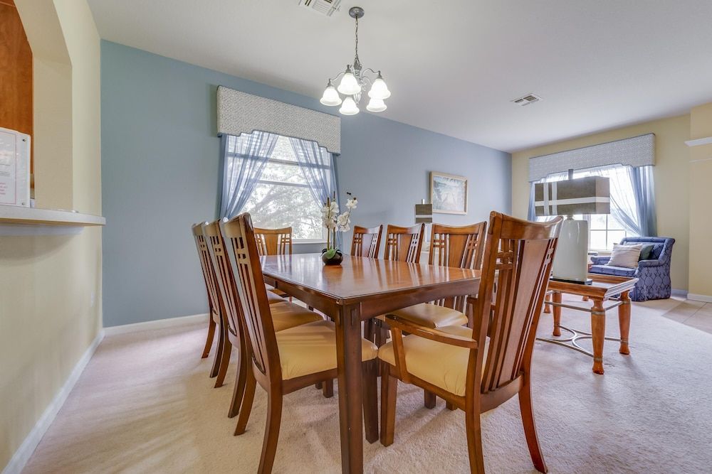 Michael's Windsor Hills Castle House, Multiple Beds (Michael's Windsor Hills Castle ) 31