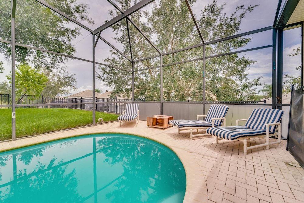 undefined Michael's Windsor Hills Castle 7