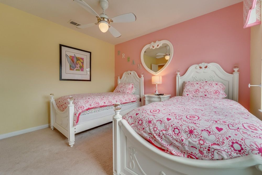 Michael's Windsor Hills Castle House, Multiple Beds (Michael's Windsor Hills Castle ) 18