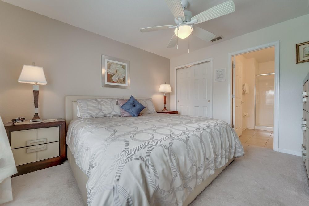 Michael's Windsor Hills Castle House, Multiple Beds (Michael's Windsor Hills Castle ) 23