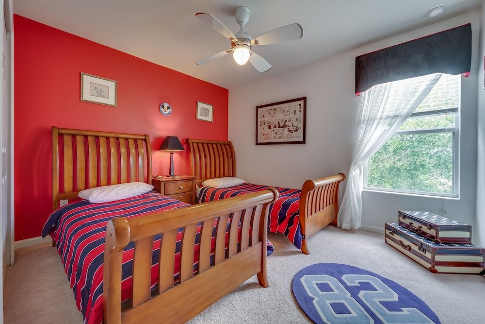 Michael's Windsor Hills Castle House, Multiple Beds (Michael's Windsor Hills Castle ) 14