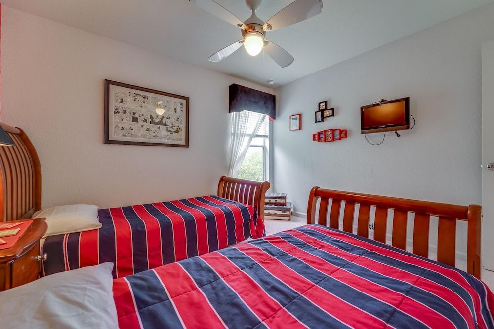 Michael's Windsor Hills Castle House, Multiple Beds (Michael's Windsor Hills Castle ) 16