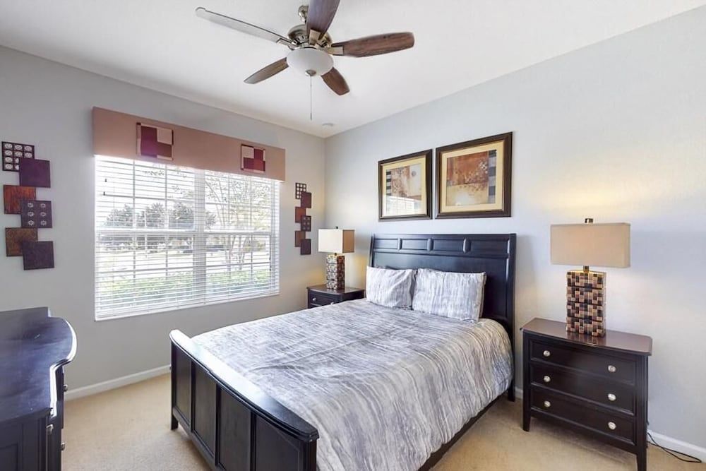 Star Wars Windsor Hills Vacation Home House, Multiple Beds (Star Wars Windsor Hills Vacation Home) 12