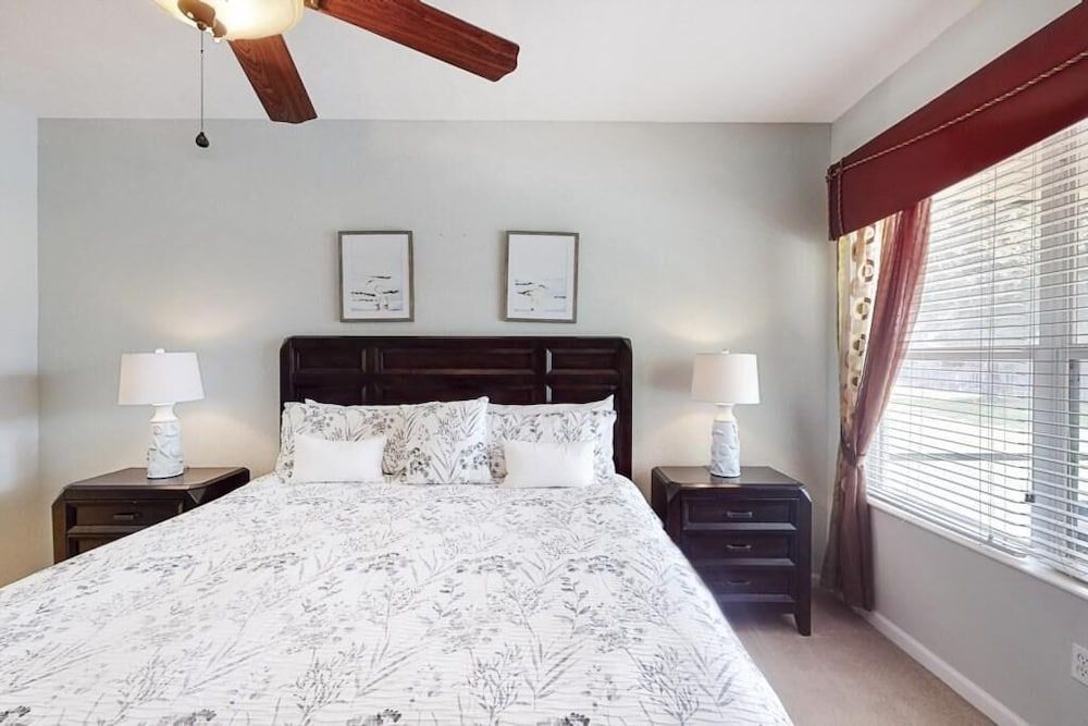 Star Wars Windsor Hills Vacation Home House, Multiple Beds (Star Wars Windsor Hills Vacation Home) 4