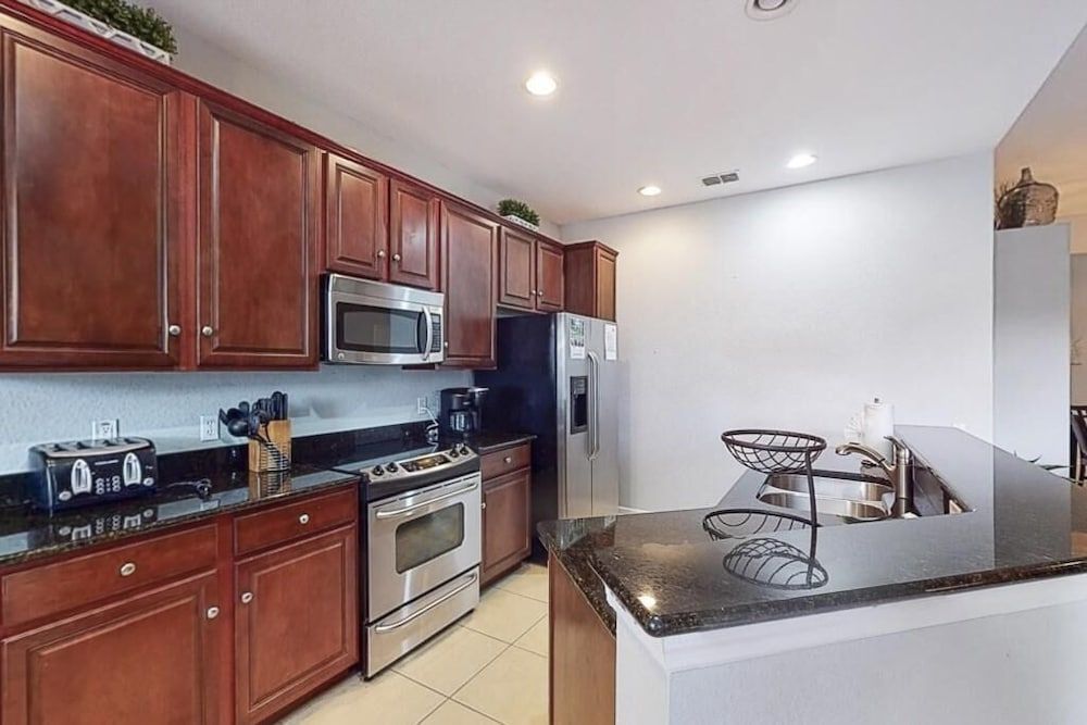 Star Wars Windsor Hills Vacation Home House, Multiple Beds (Star Wars Windsor Hills Vacation Home) 21